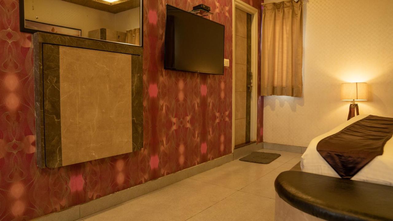 Fabhotel Seasons Suites - Jp Nagar 班加罗尔 外观 照片