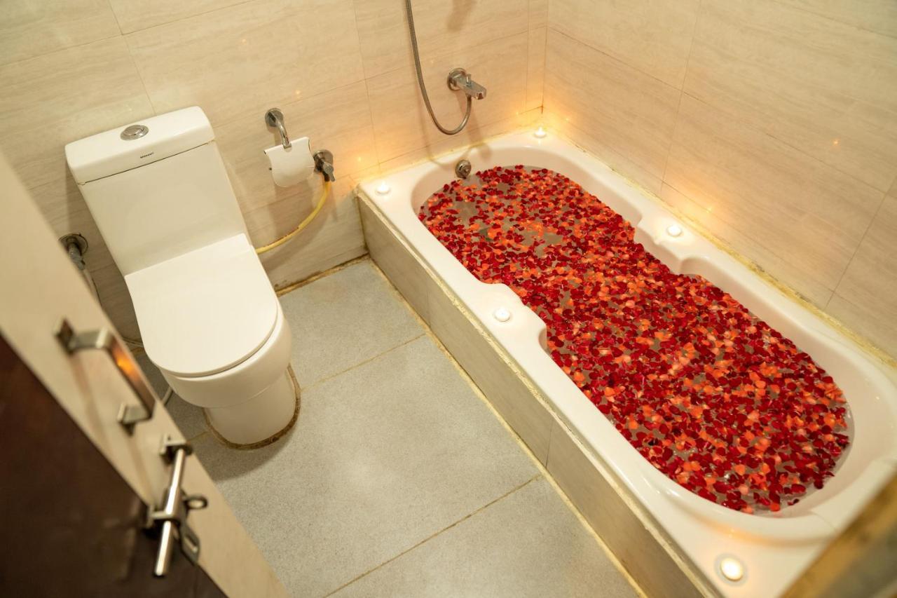 Fabhotel Seasons Suites - Jp Nagar 班加罗尔 外观 照片