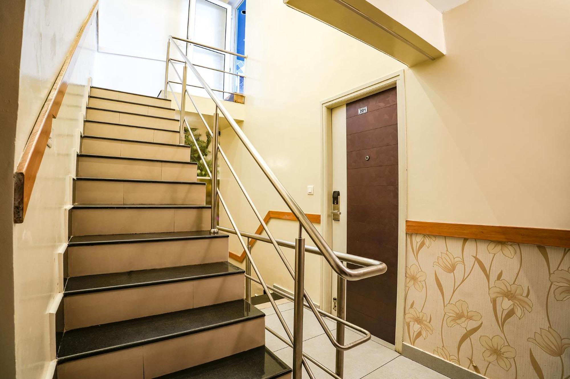 Fabhotel Seasons Suites - Jp Nagar 班加罗尔 外观 照片